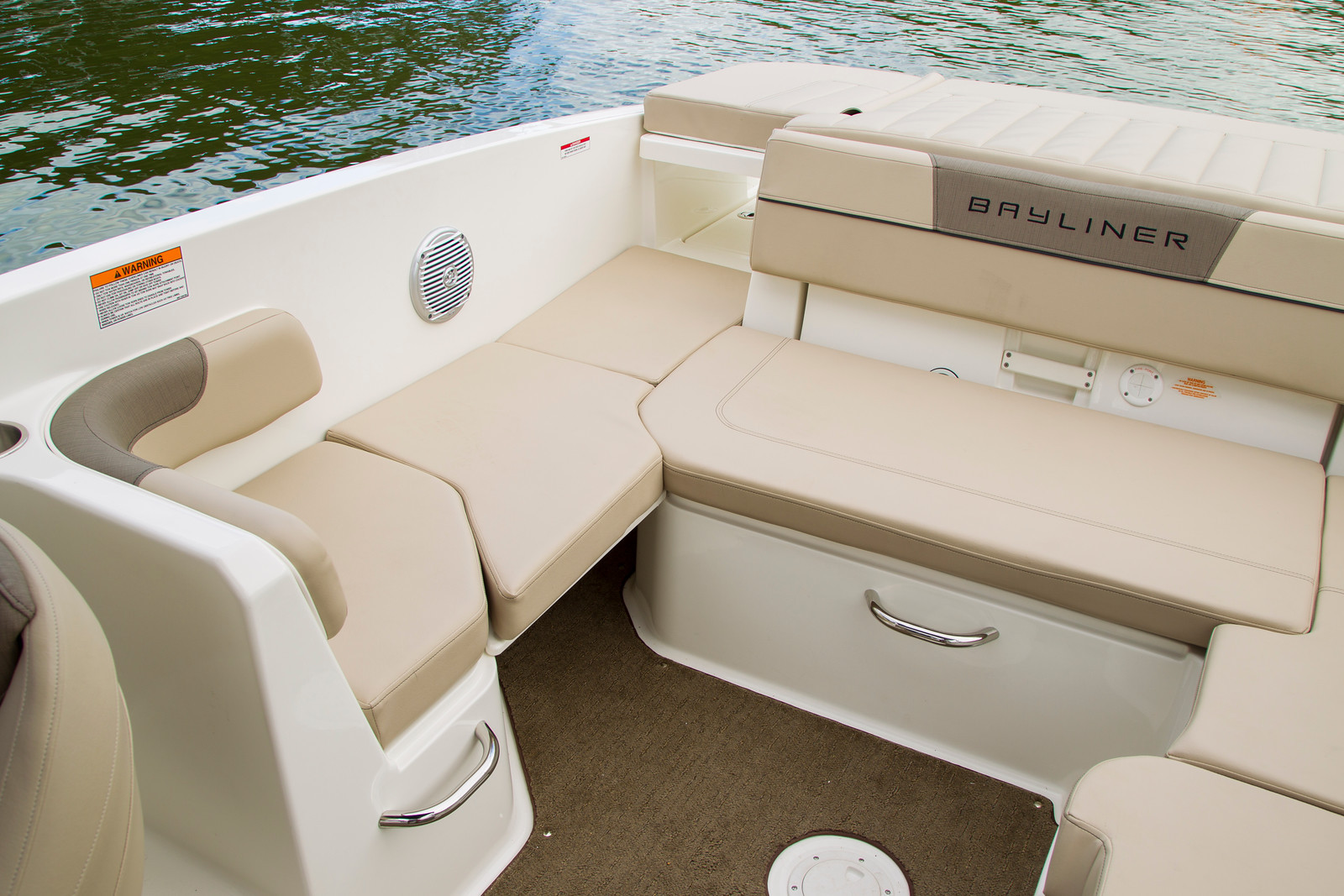 Bayliner VR6 med MerCruiser sterndrive - 26