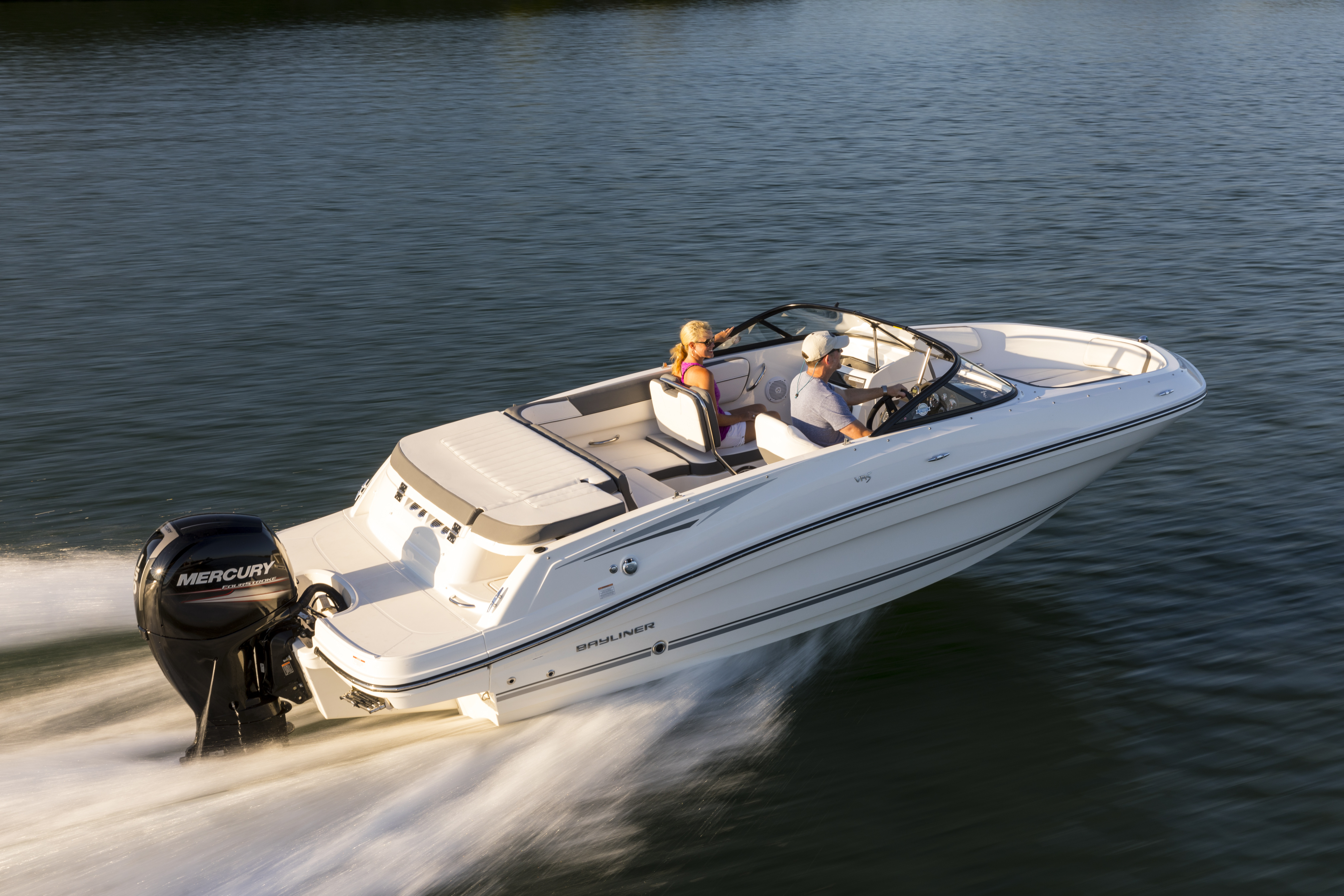 Bayliner VR5 OB - 0