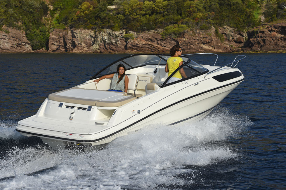 Bayliner VR5 Cuddy med Mercruiser sterndrive - 40